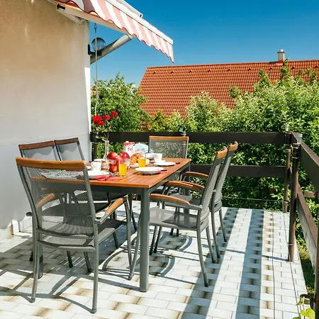 Antal By Interhome Ferienhaus *