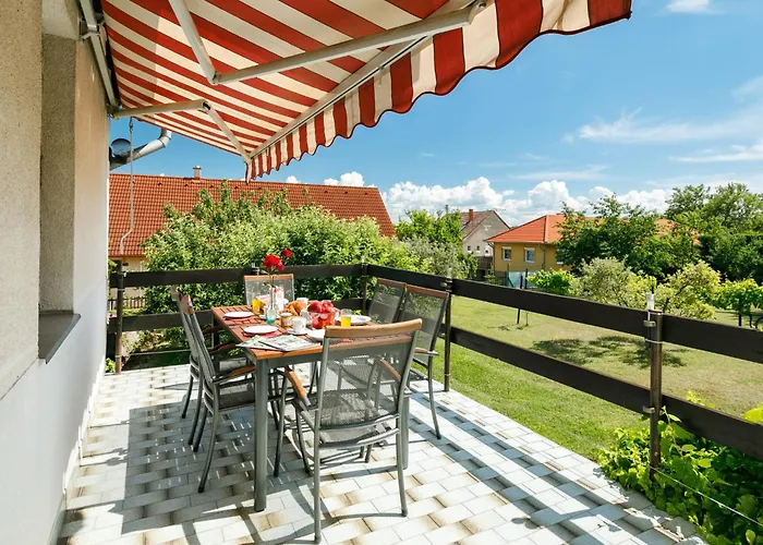 Antal By Interhome Vakantiehuis Balatonalmádi