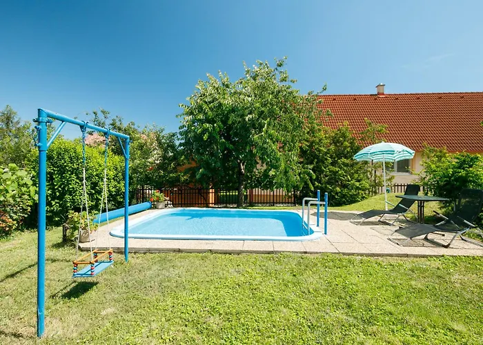 Antal By Interhome Vakantiehuis Balatonalmádi