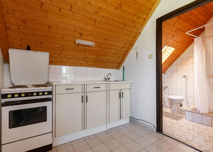 Vakantiehuis Antal By Interhome Balatonalmádi